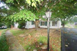 145 Amsterdam Daleville, VA 24083