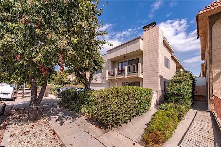 1331 Berkeley Street #5 Santa Monica, CA 90404