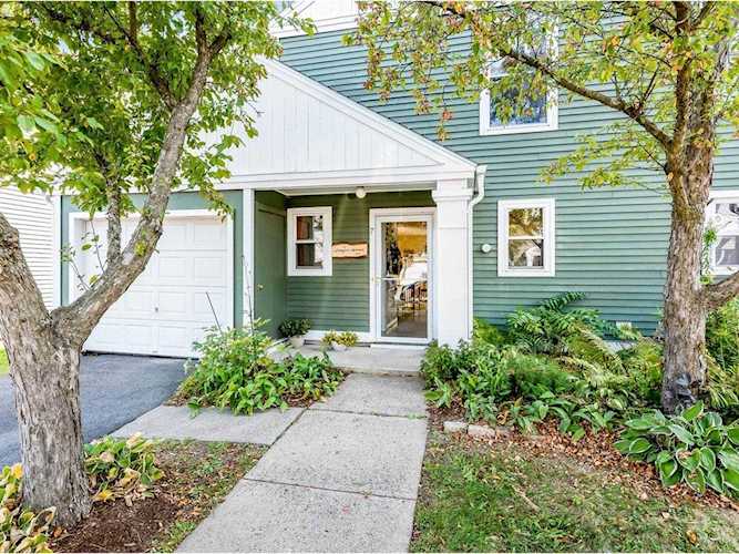 7 Baird St Burlington, VT 05401