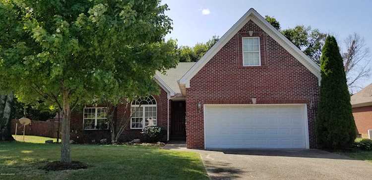 3219 S Winchester Acres Rd Louisville, KY 40223