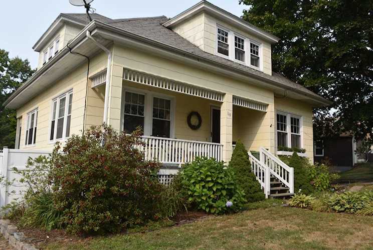 119 Parrott St South Portland, ME 04106