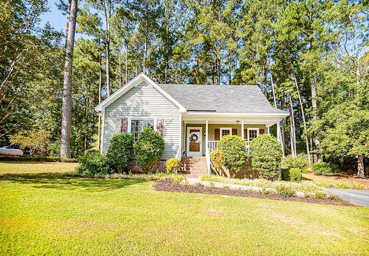 319 Brookfield Circle Sanford, NC 27330 | MLS 642621 Photo 1