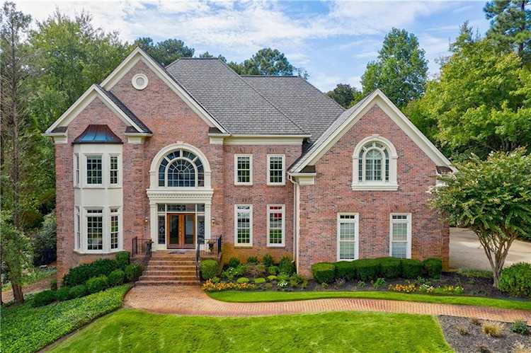3977 Merriweather Woods Alpharetta, GA 30022