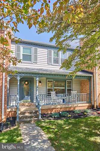 12550 Sweet Leaf Terrace Fairfax, VA 22033