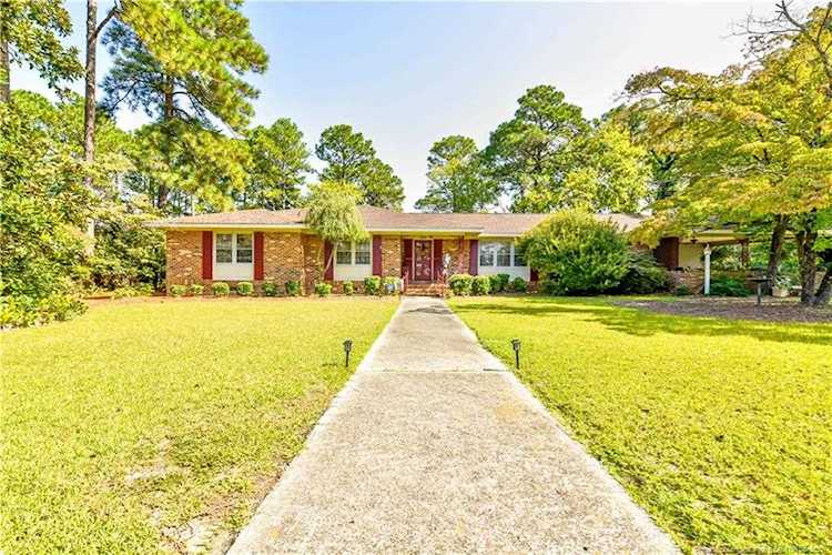 225 Kinlaw Rd Fayetteville, NC 28311