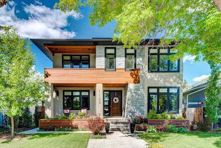 1125 Reader Crescent NE Calgary, AB T2E 5J8