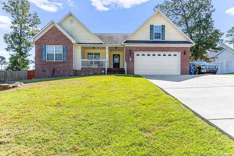 1149 Arailia Dr Fayetteville, NC 28314