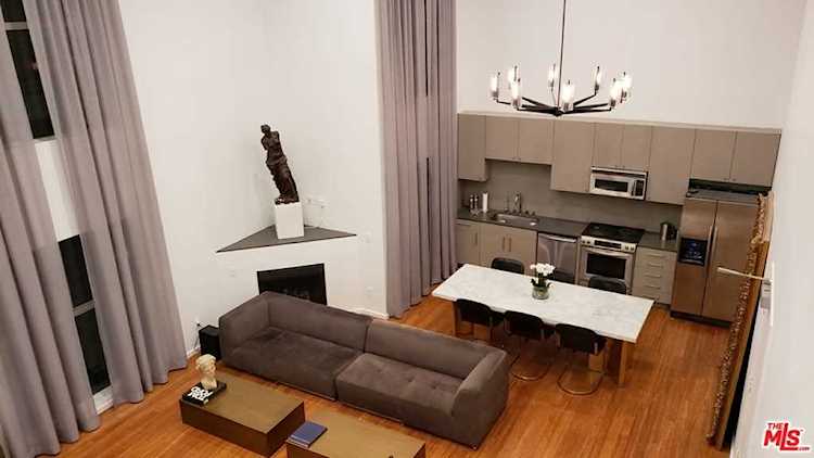 7062 Hawthorn Avenue #102 Los Angeles, CA 90028