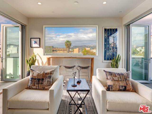 6314 Skye Drive Los Angeles, CA 90038