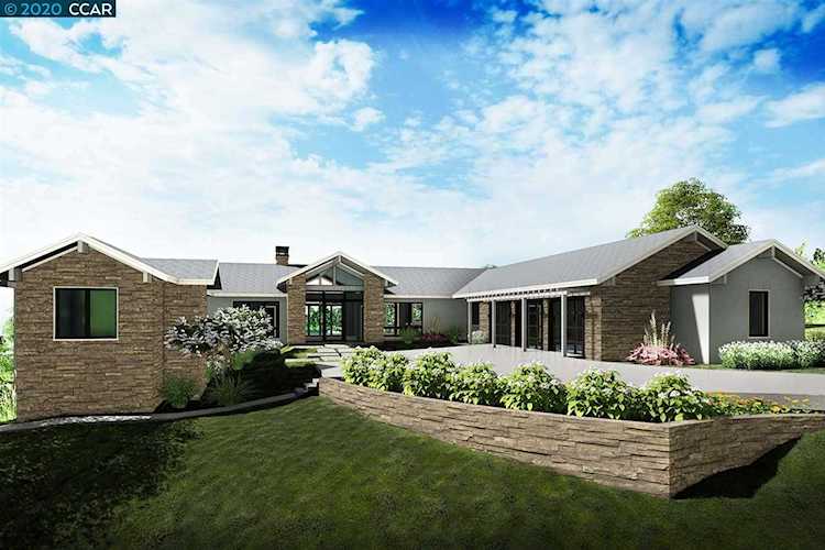 70 Adobe Ln Orinda, CA 94563