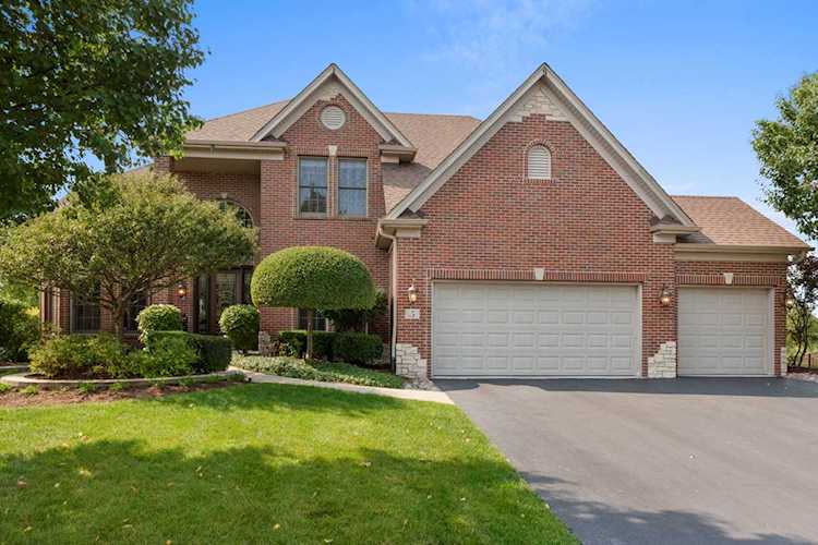 5 Heather Ct Bolingbrook, IL 60490