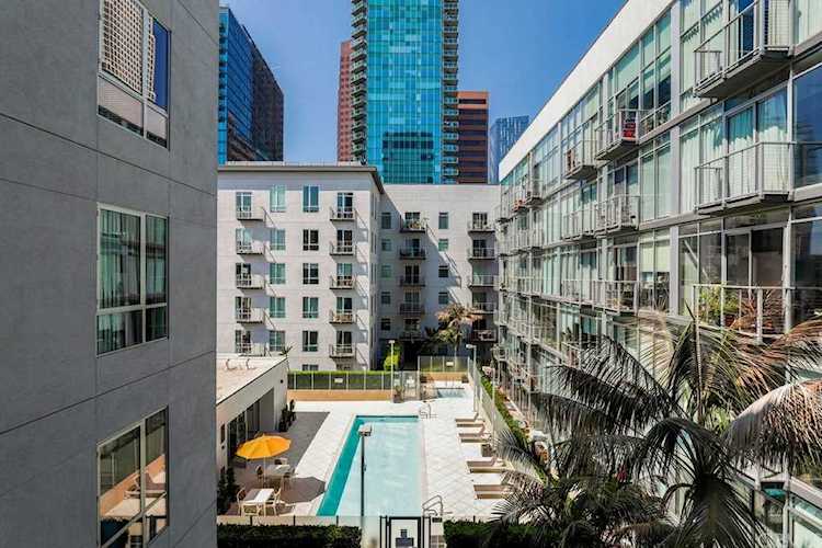 645 W 9th Street #532 Los Angeles, CA 90015