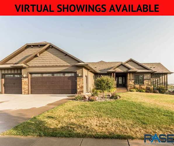 8900 W Dragonfly Dr Sioux Falls, SD 57107