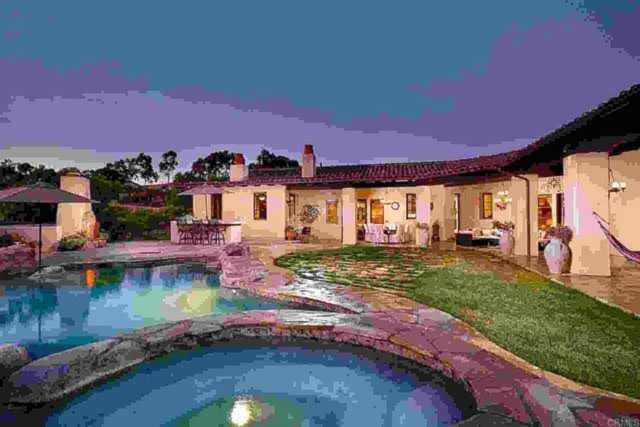 7572 Northern Lights San Diego, CA 92127