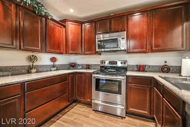 5415 Tamarus St Las Vegas, NV 89119