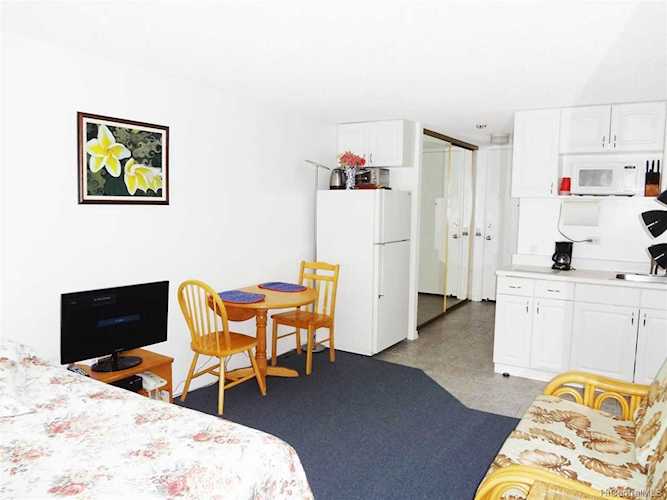 2572 Lemon Road #502 Honolulu, HI 96815