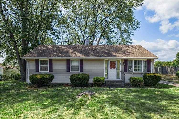 42 Little Deer Road Bridgeport, CT 06606