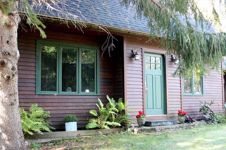 558 Province Rd Belmont, NH 03220