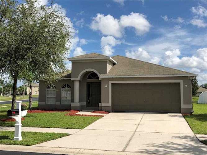 31247 Baclan Dr Wesley Chapel, FL 33545
