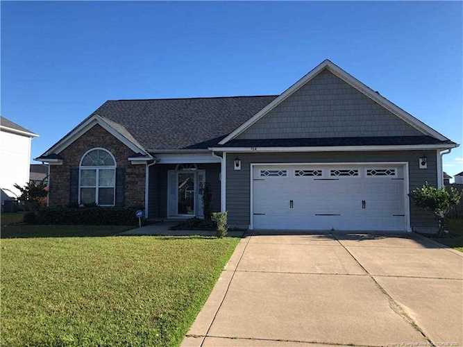 964 Screech Owl Dr Hope Mills, NC 28348