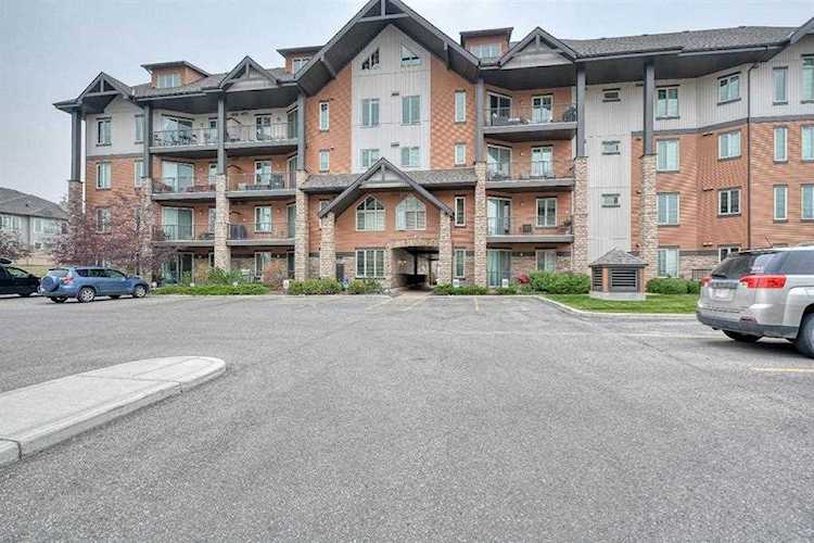 15 Sunset Square #3406 Cochrane, AB T4C 0E7