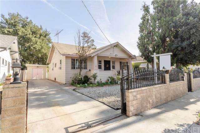 6560 Tyrone Avenue Van Nuys, CA 91401