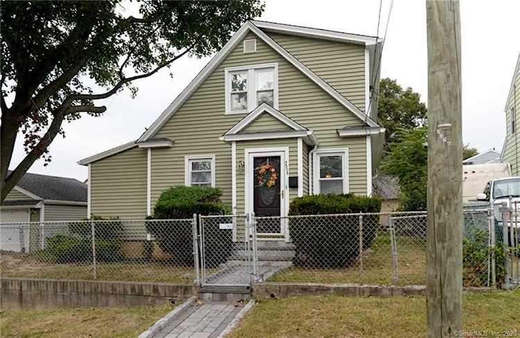 254 Marigold Avenue Bridgeport, CT 06606