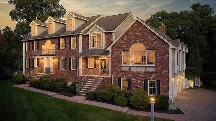 171 Highland Road Andover, MA 01810