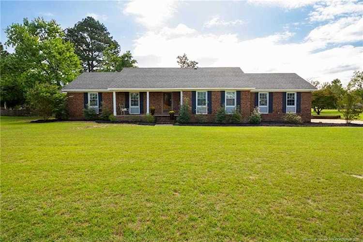 113 Ham Rd Hope Mills, NC 28348