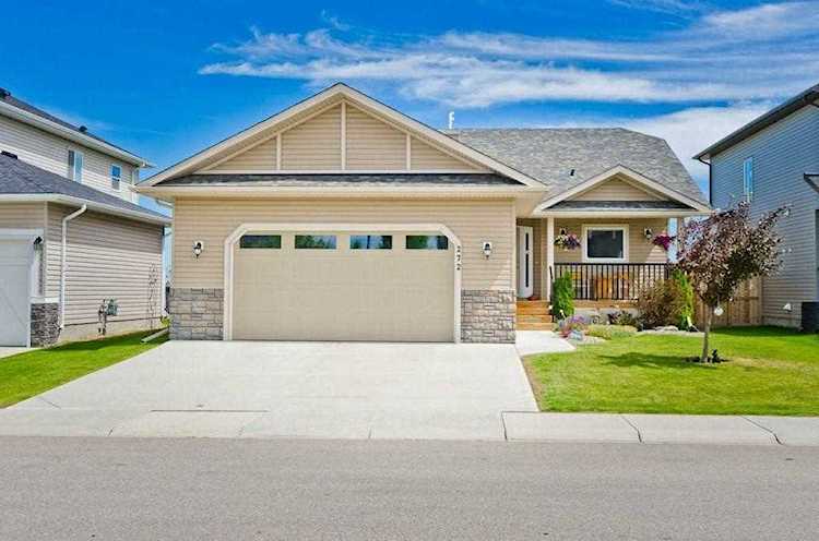 272 Ranch Close Strathmore, AB T1P 0B5