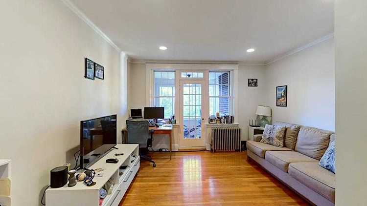 2035 Commonwealth Ave #12 Boston, MA 02135