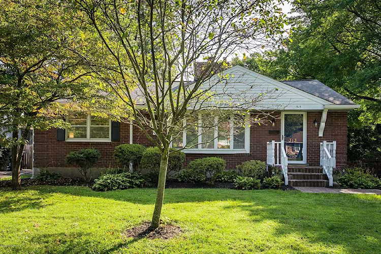 313 Bramton Rd Louisville, KY 40207