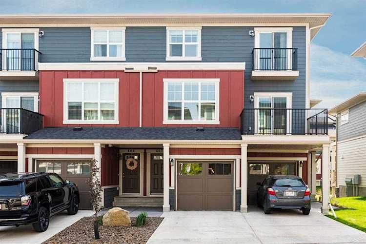 428 Nolan Hill Dr NW #407 Calgary, AB T2T 1J5