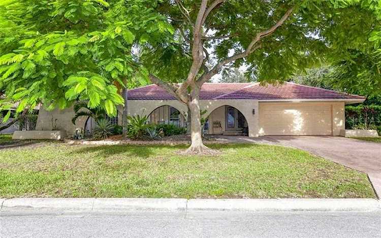 473 Partridge CIRCLE Sarasota, FL 34236