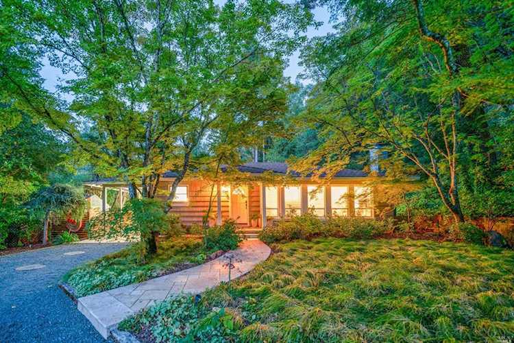 850 Conn Valley Road St. Helena, CA 94574