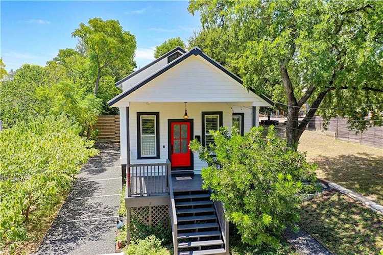 1809 W 11th ST Austin, TX 78703
