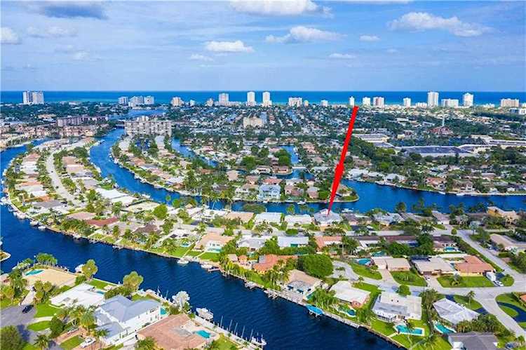 990 SE 7th Ave Pompano Beach, FL 33060