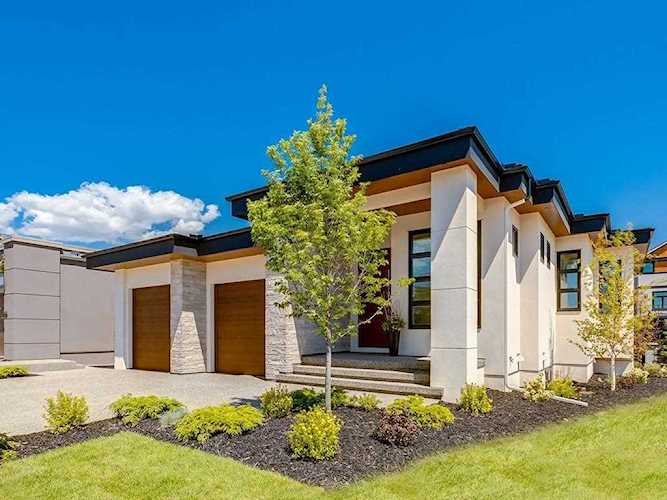 70 Aspen Ridge Square SW Calgary, AB T3H 1T2