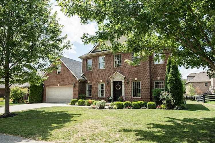 336 Highland Lakes Drive Richmond, KY 40475