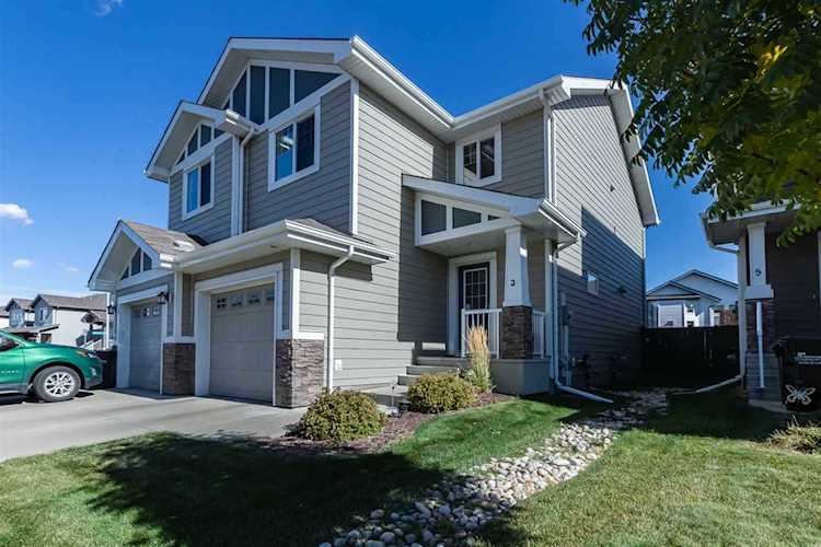 # 3 219 Charlotte Way Sherwood Park, AB T8H 0T3