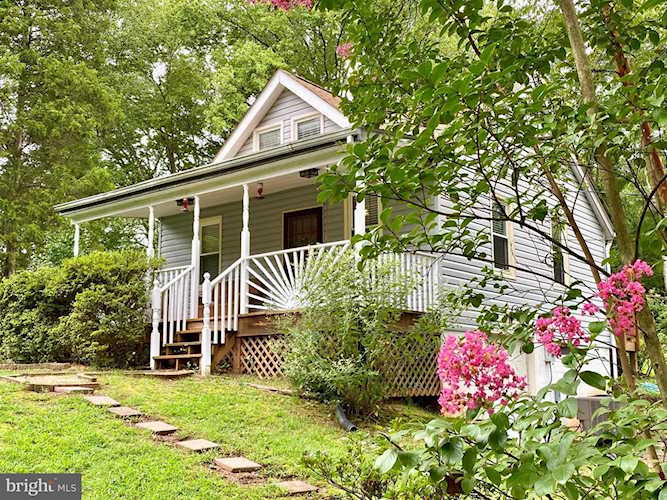 12529 Izaak Walton Dr Bristow, VA 20136