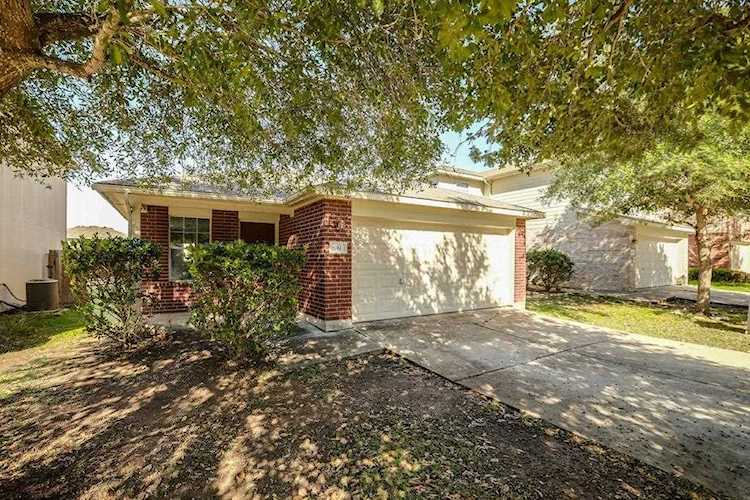 281 Jack Rabbit LN Buda, TX 78610