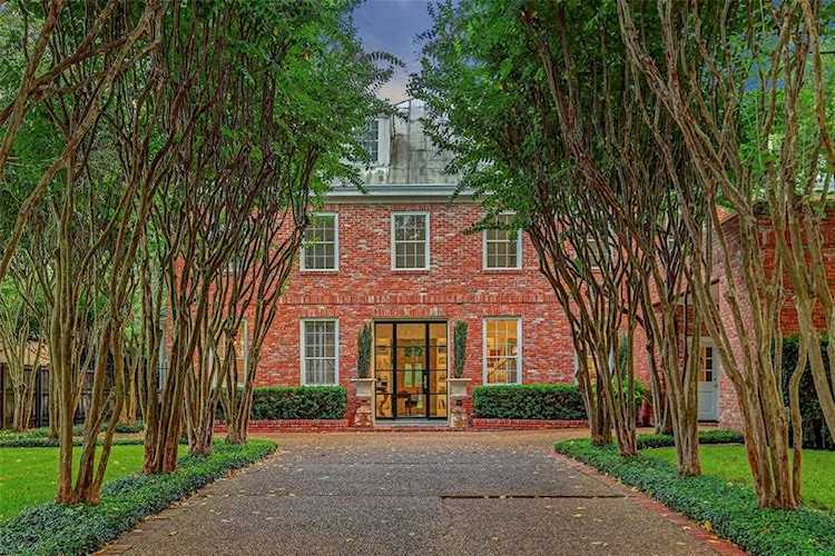 502 Shadywood Rd Houston, TX 77057