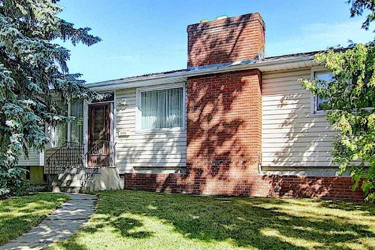 3522 3 Ave SW Calgary, AB T3C 0A6