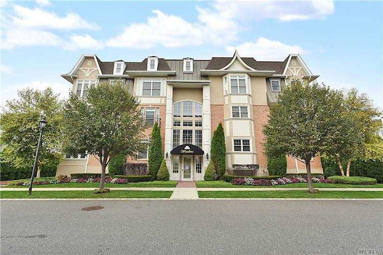 355 Trotting Lane Westbury, NY 11590
