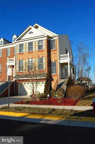 25575 America Square Chantilly, VA 20152
