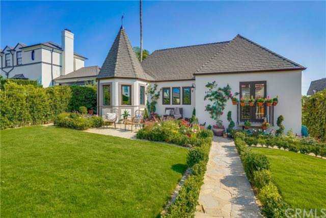 4202 Los Nietos Drive Los Feliz, CA 90027