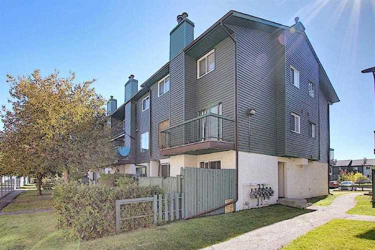 2511 38 St NE #48 Calgary, AB T3A 4C9