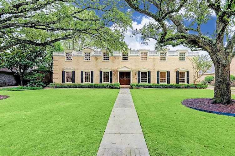6115 Riverview Way Houston, TX 77057