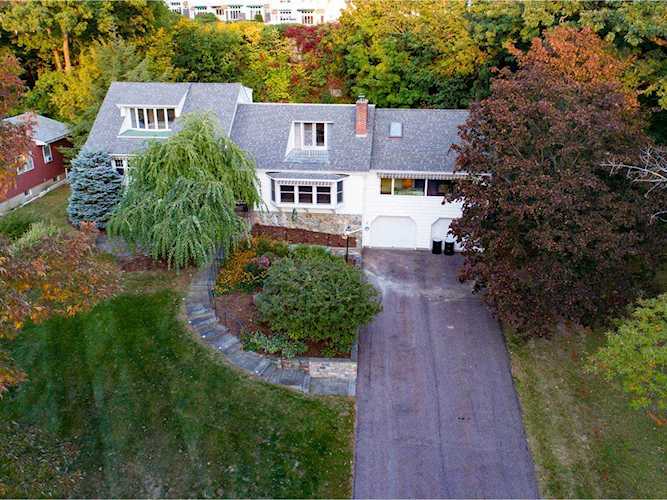 84 Deforest Heights Burlington, VT 05401